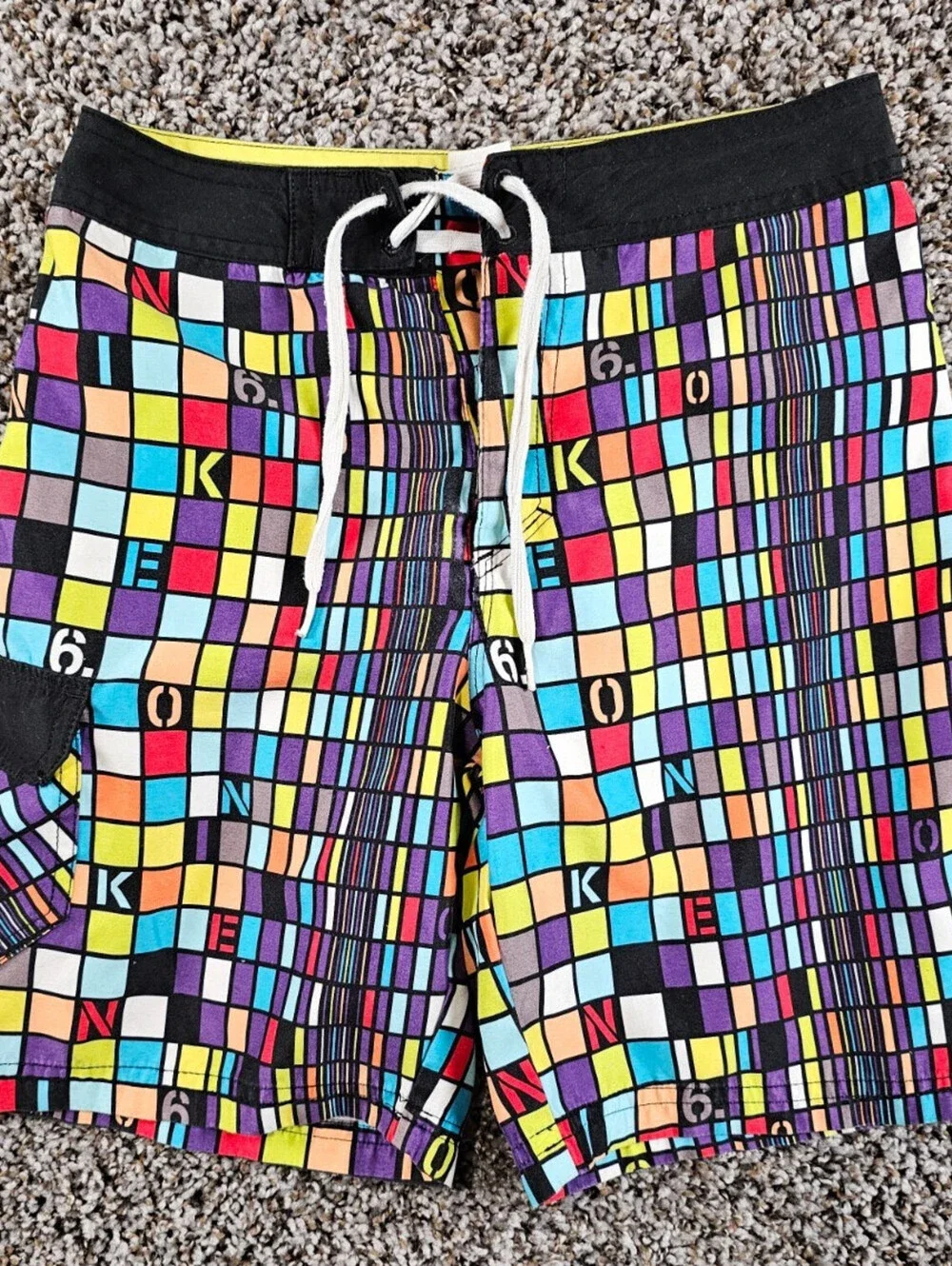 NIKE 6.0 Short Swim Surf Trunks Boys Sz 7 Bright Color Swimsuit Beach Pool